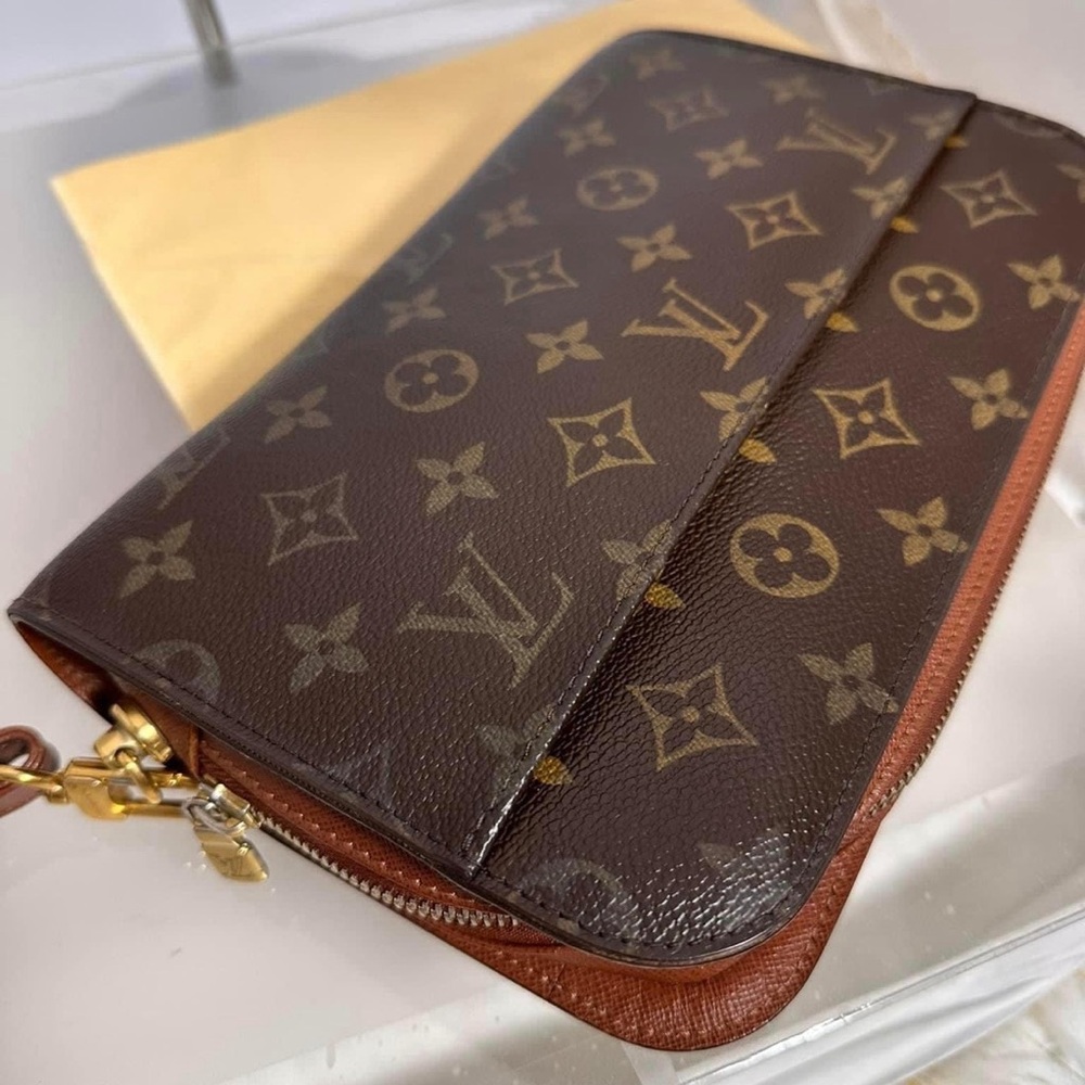 Louis Vuitton Monogram Wallet